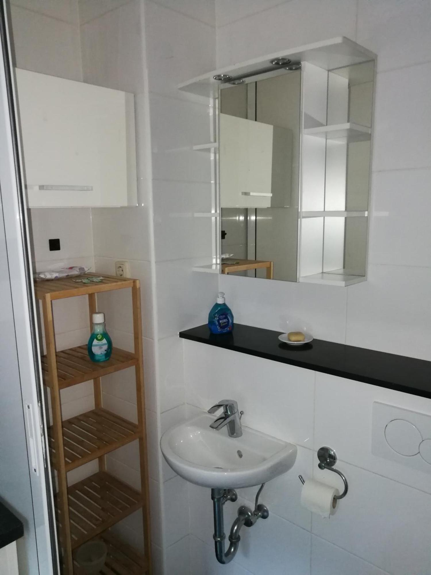 Wohlfuehloase - Zimmer, Appartment - Im Herzen Starnbergs 객실 사진