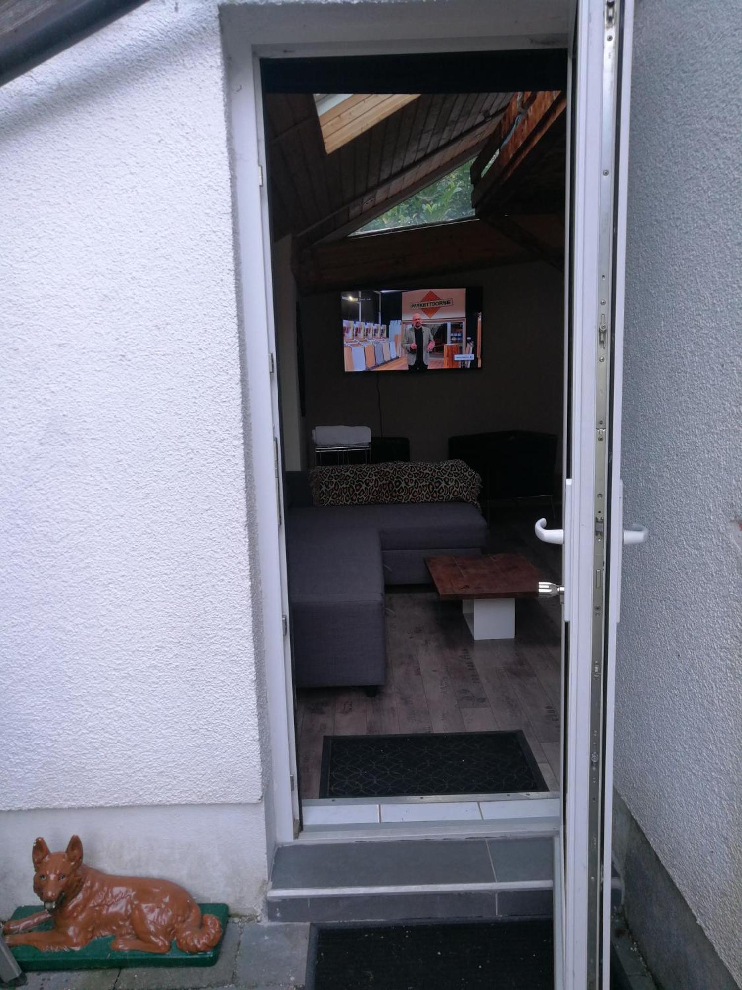 Wohlfuehloase - Zimmer, Appartment - Im Herzen Starnbergs 객실 사진